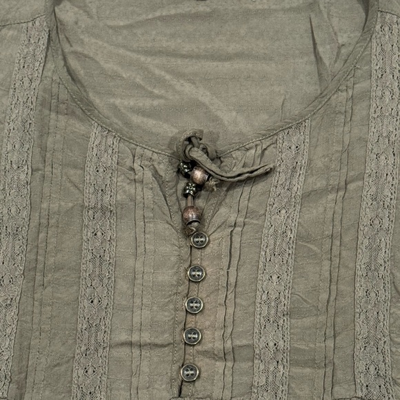 Jolt Women’s Olive Green Peplum Blouse - Picture 3 of 9